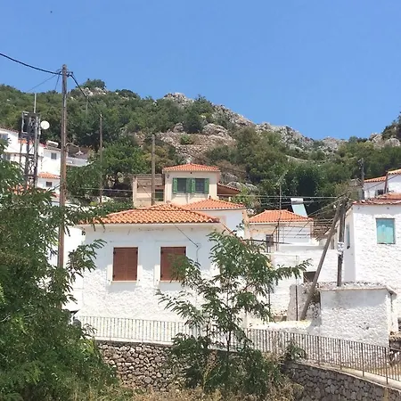 Дом отдыха Lillian's Traditional House