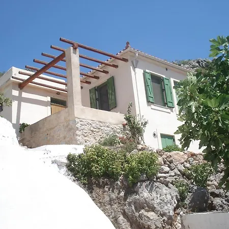 Lillian's Traditional House Holiday home