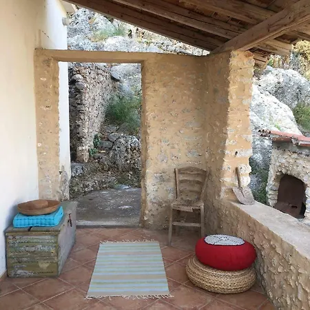 Дом отдыха Lillian's Traditional House *