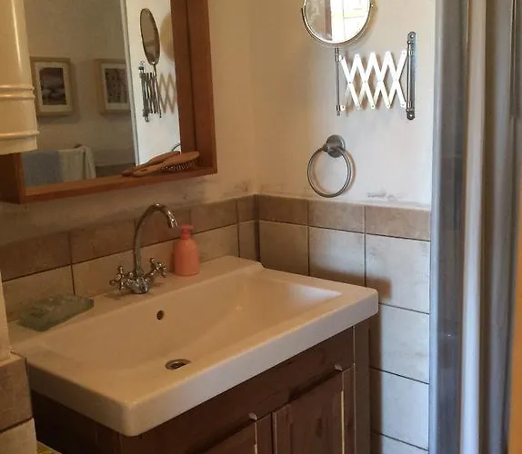 Lillian's Traditional House Feriehus