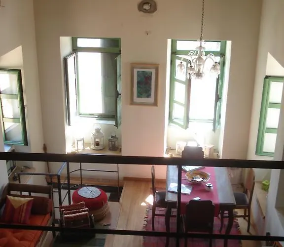 Lillian's Traditional House Feriehus Kyparíssion